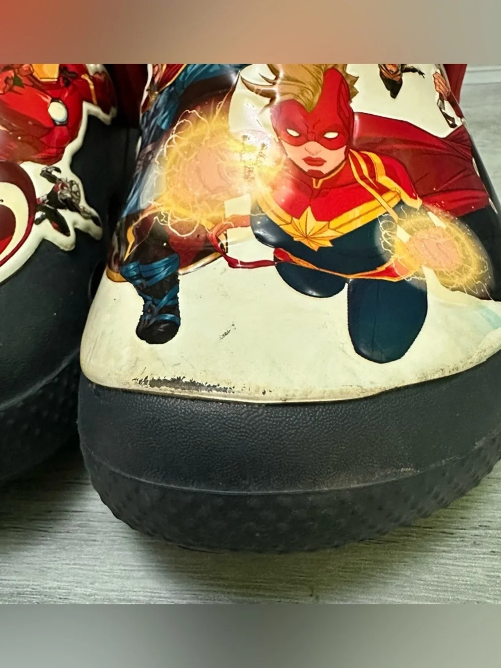 CROCS Kids Marvel Avengers Clog Sandals - Black and Red 12